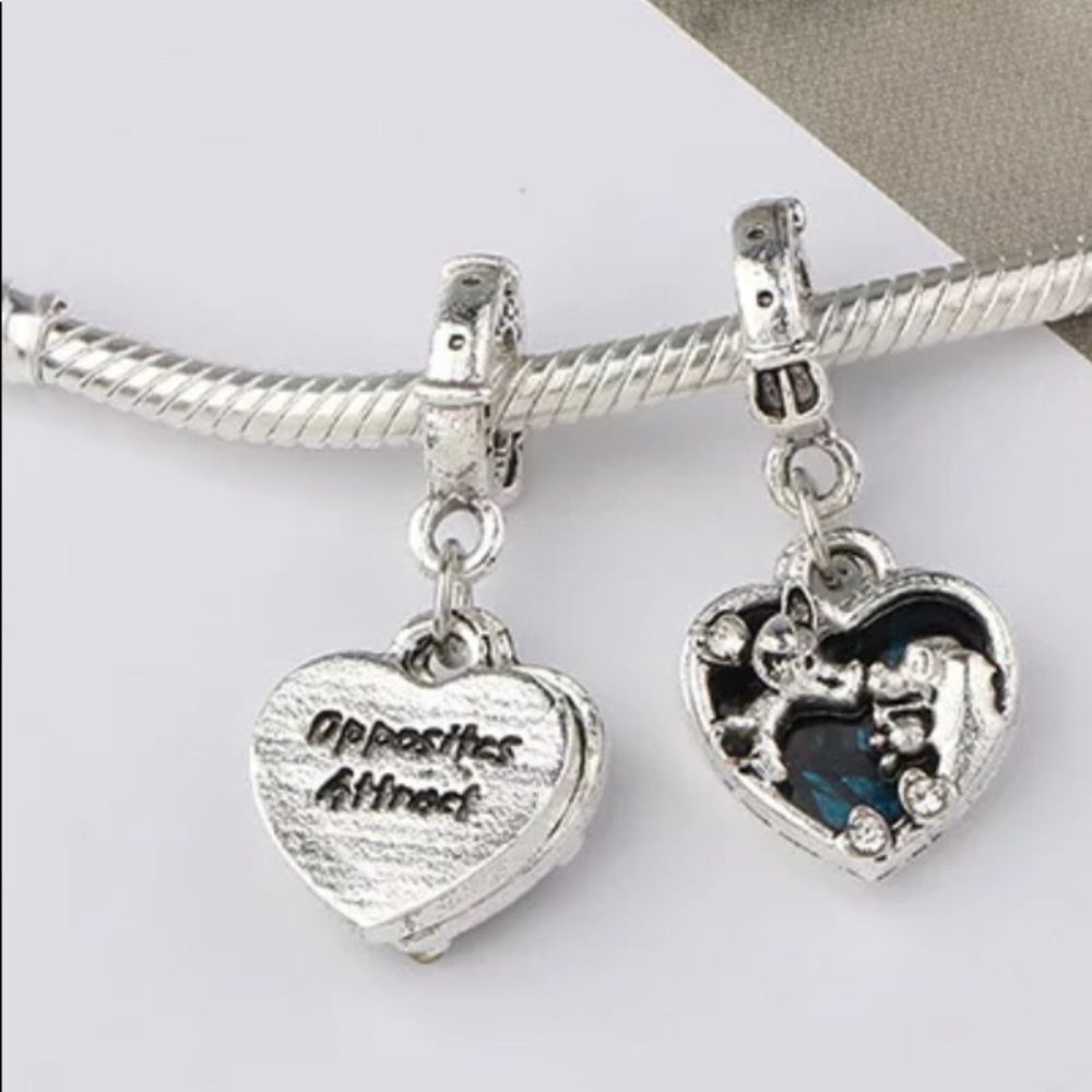 COPY - COPY - Disneys Lady and the Tramp charm - Picture 2 of 3
